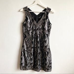 Black and silver mini party cocktail dress floral print sleeveless size small